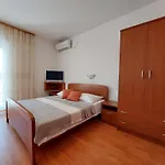 Irena * تْسْغيكفانِتْسا